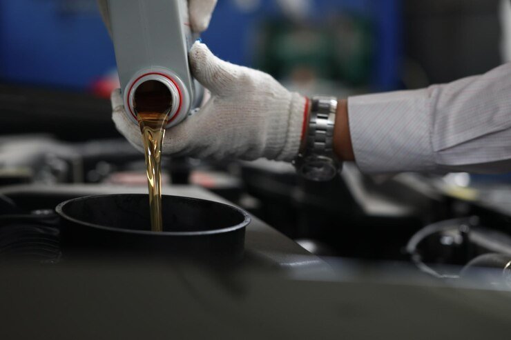 How Lubricant Additives are Making Machines Run Smoother