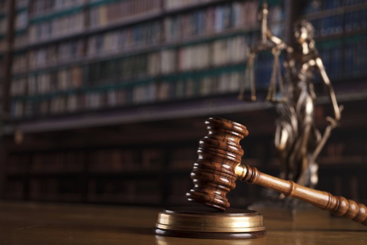 The Essential Guide to Choosing the Best Criminal Defense Lawyer