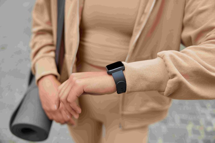 Premium Silicone Apple Watch Bands – Soft & Durable