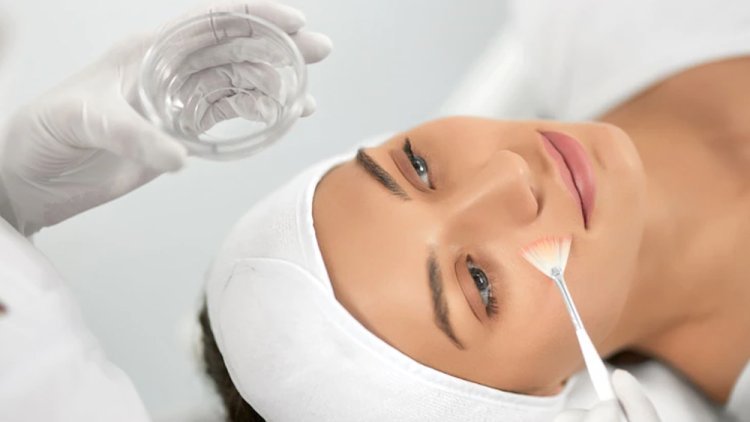 How Hydrafacial Offers Superior Skin Rejuvenation Compared to Salon Facials