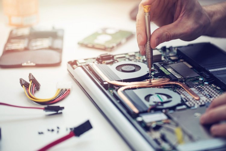 Can a New Battery Revive Your Old MacBook? Explore the Benefits!