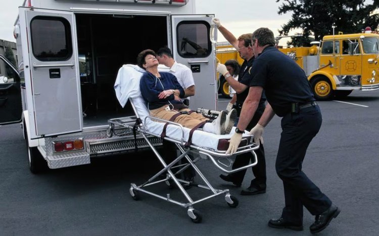 Why Bariatric Stretcher Transport is More Than Just a Physical Need