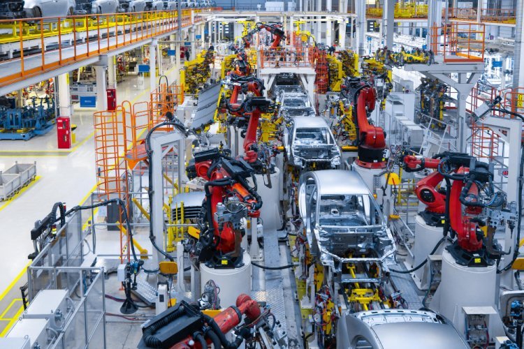 How IoT is Transforming Vehicle Production and Industrial Automation